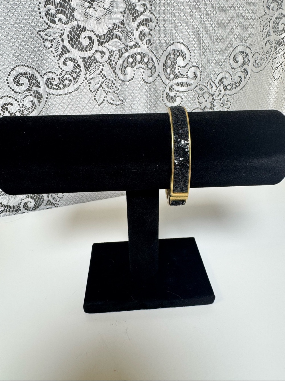 Elegant Black and Gold Glitter Bangle Bracelet - Women Jewelry